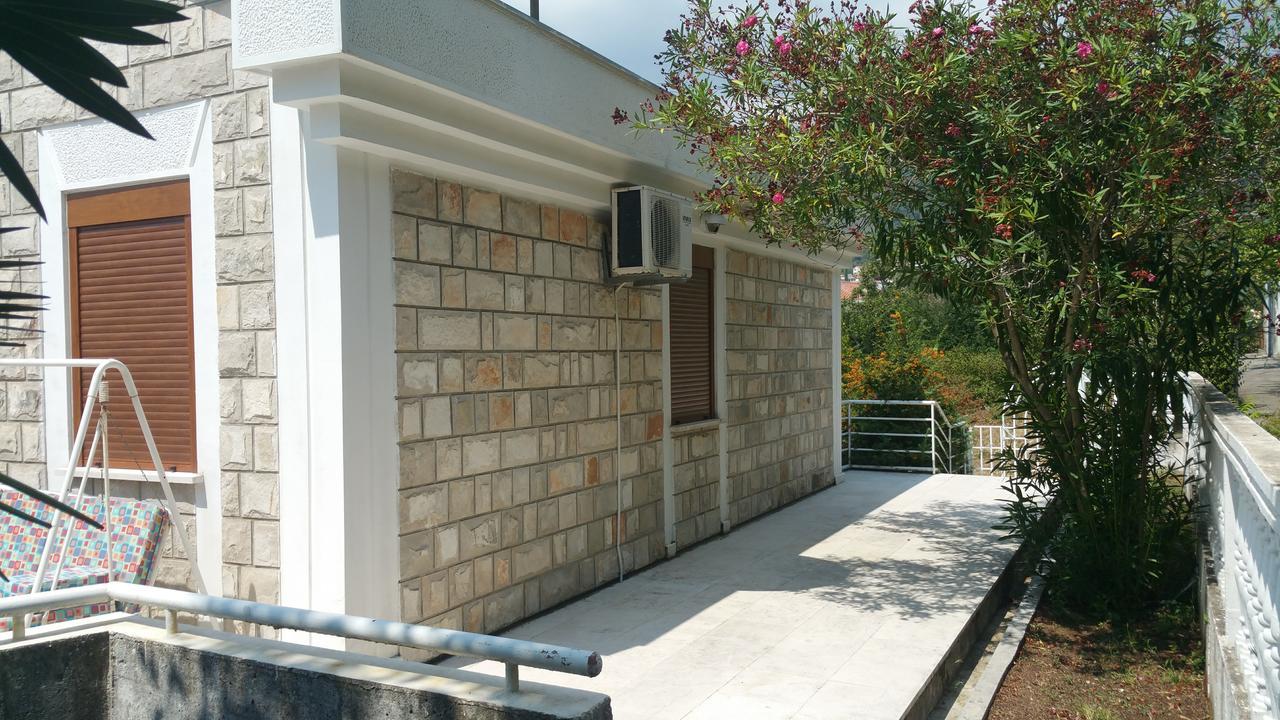 Villa Antic With Private Pool In Budva Ngoại thất bức ảnh