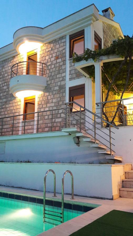 Villa Antic With Private Pool In Budva Ngoại thất bức ảnh